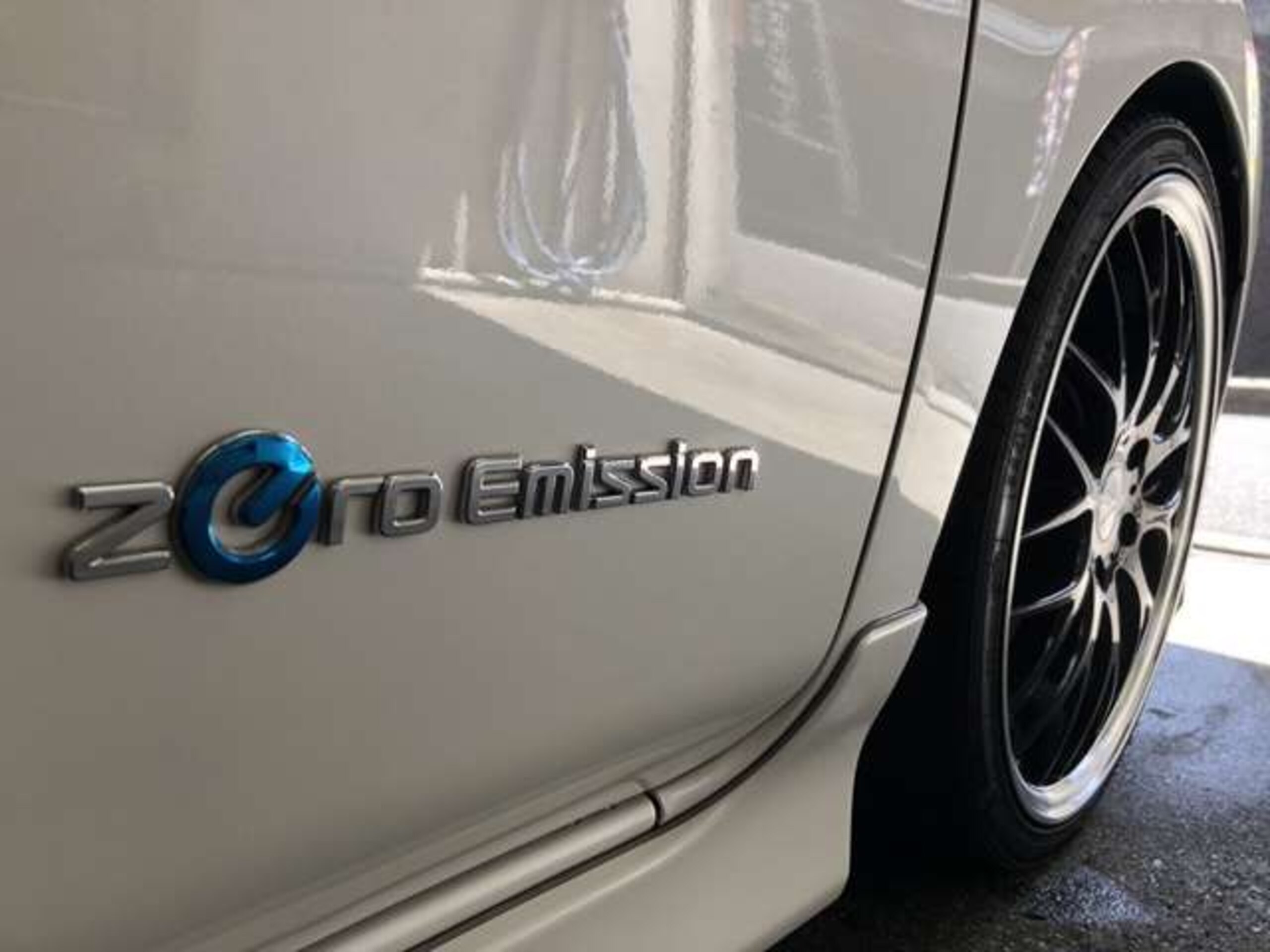 2012 Nissan Leaf G